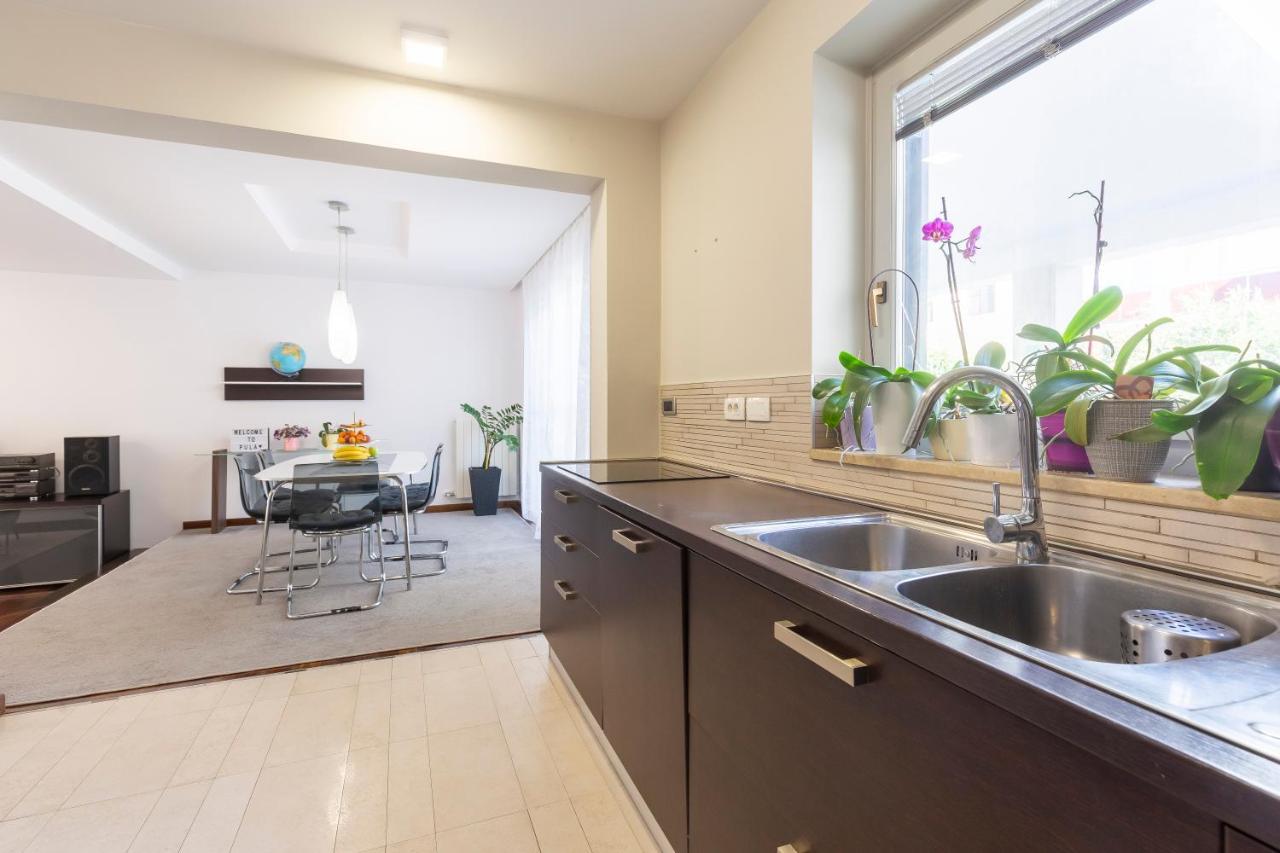 Holiday Home K&P PUY 외부 사진